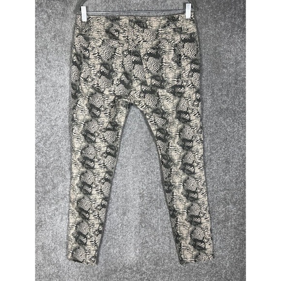 Cabi Diamondback Snakeskin Skinny Jeans Womens Size 8 Stretch Pockets Style‎ 958 - Picture 2 of 9
